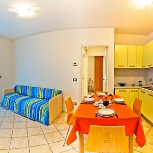residence-stefania.hotelinveneto.com/